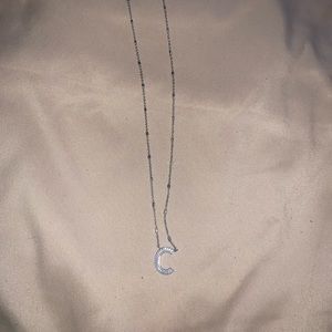 Kendra Scott necklace